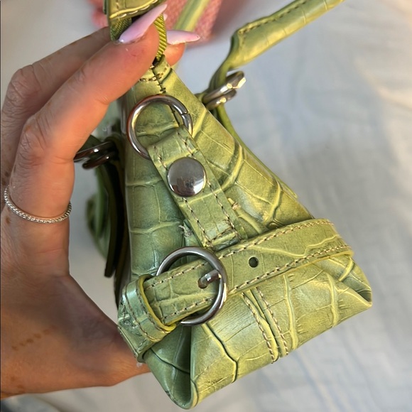 Prada Green Croc-Embossed Shoulder Bag - Picture 5 of 5